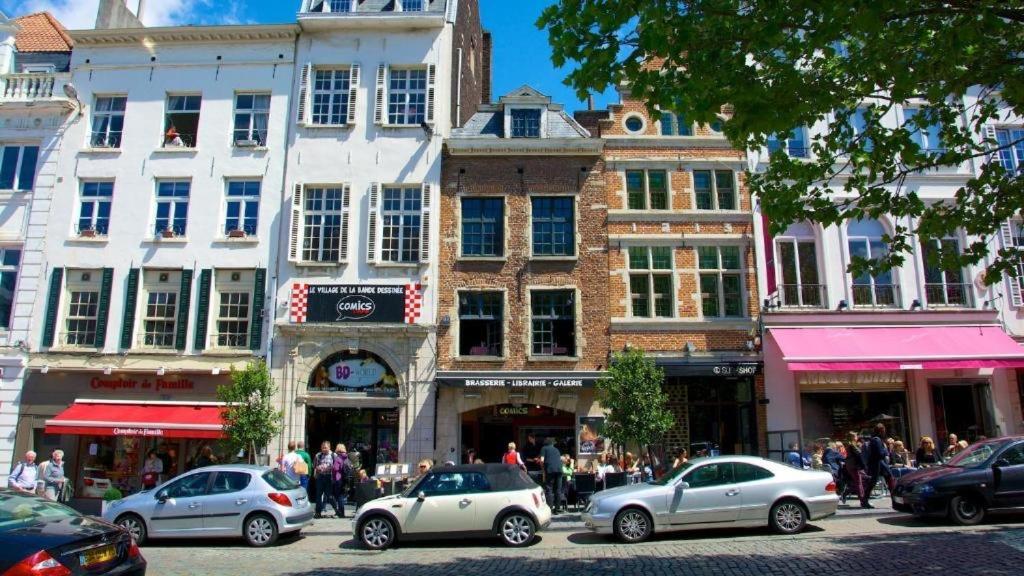 Apartment Superbe Au Coeur Du Sablon Brussels